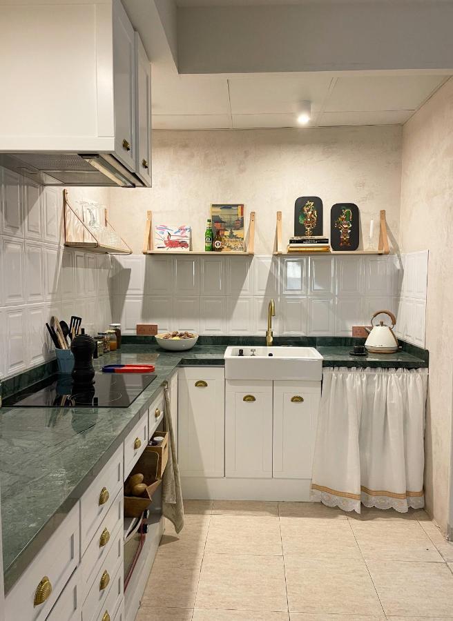 Serva La Bari Studio Sevilla Eksteriør billede