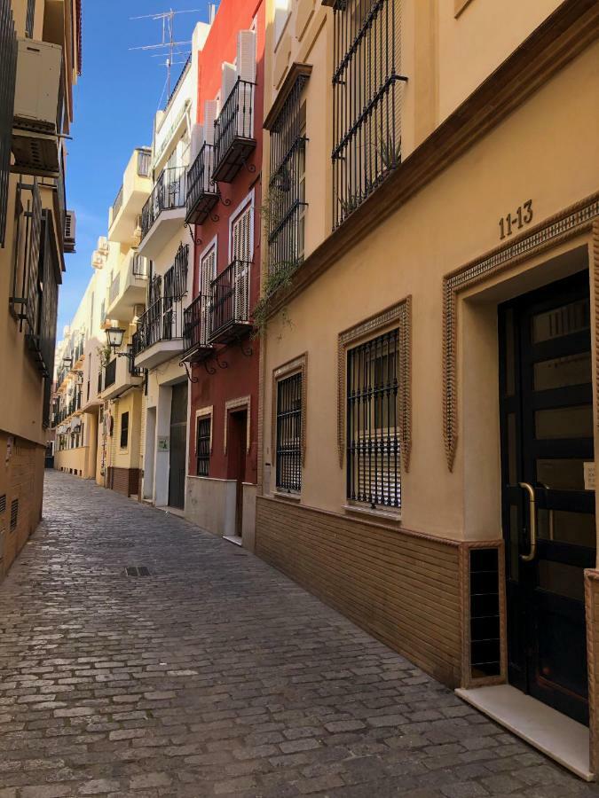 Serva La Bari Studio Sevilla Eksteriør billede